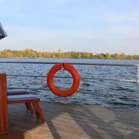 Hausboot Am Xantener Nordsee Botel